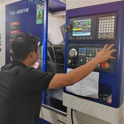 CNC 기계 설정 및 부품 방향